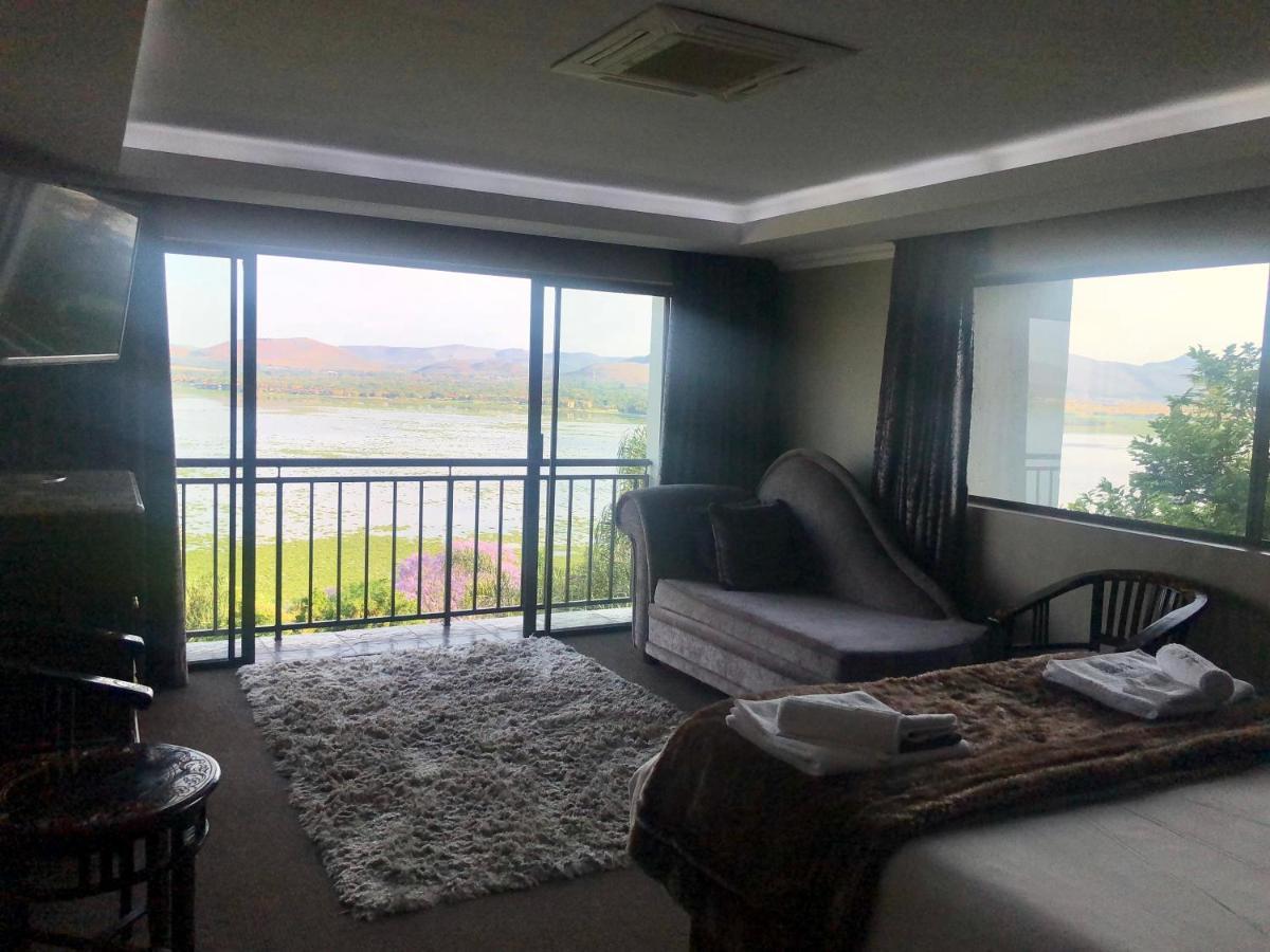 Kosmos Lodge Hartbeespoort Kültér fotó