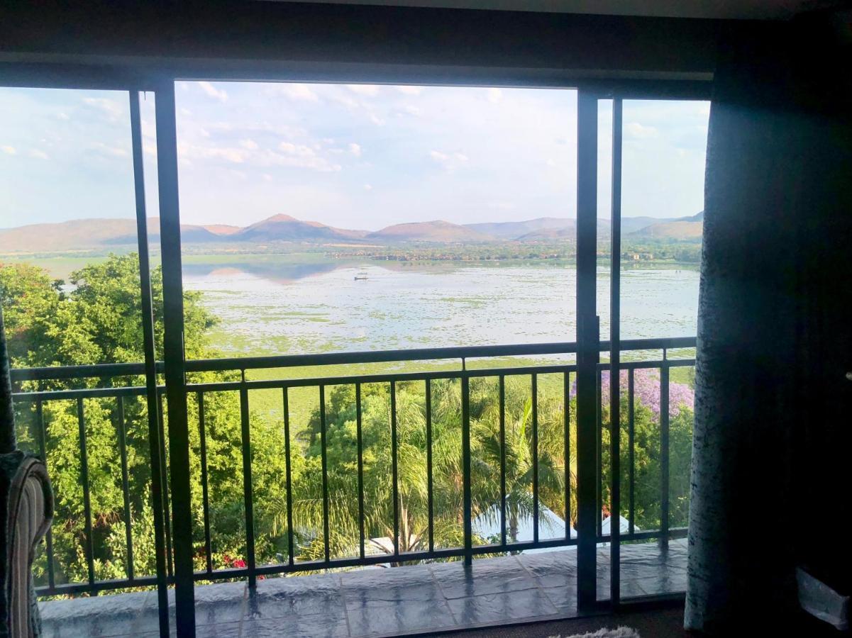 Kosmos Lodge Hartbeespoort Kültér fotó