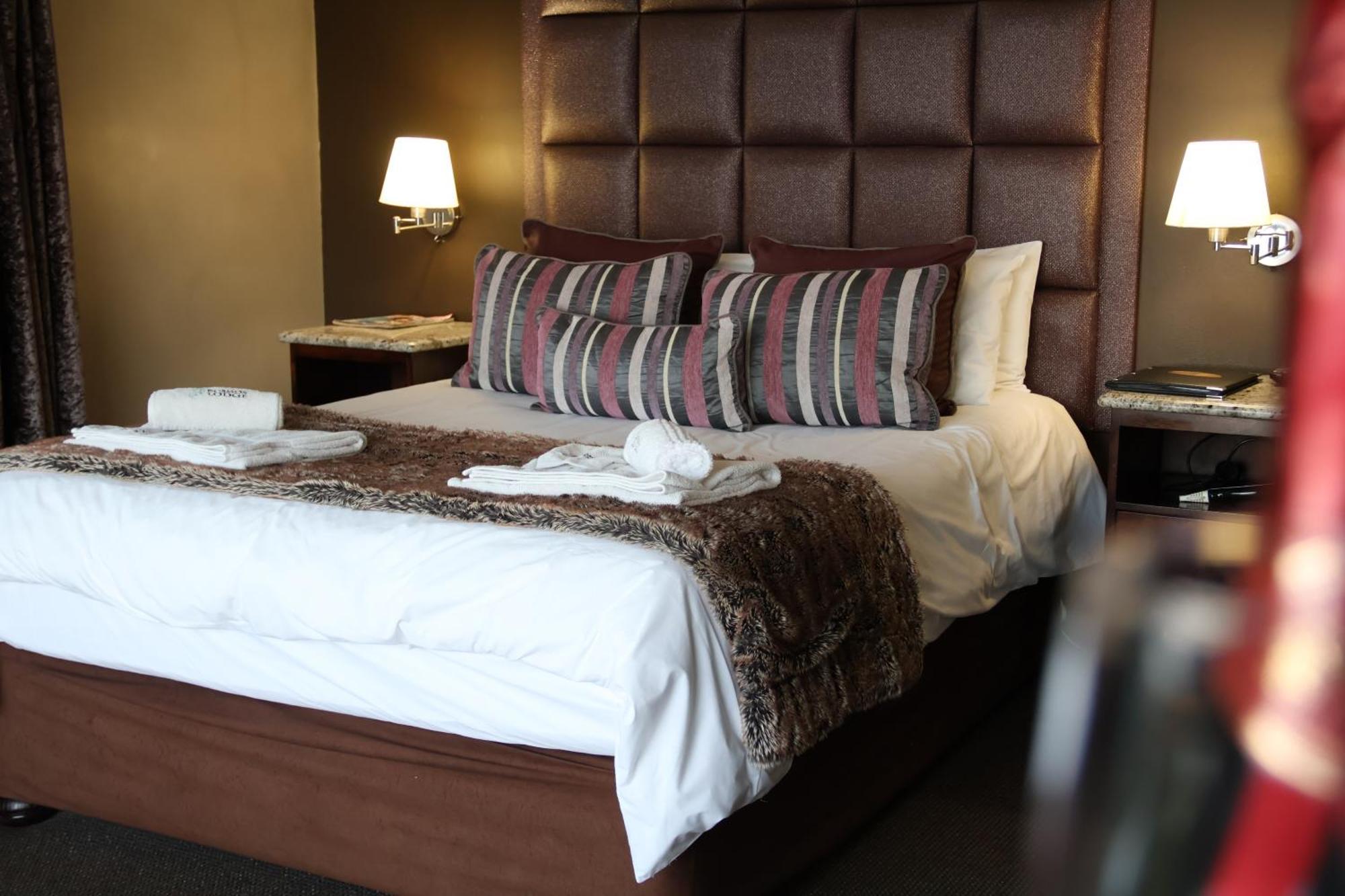 Kosmos Lodge Hartbeespoort Kültér fotó
