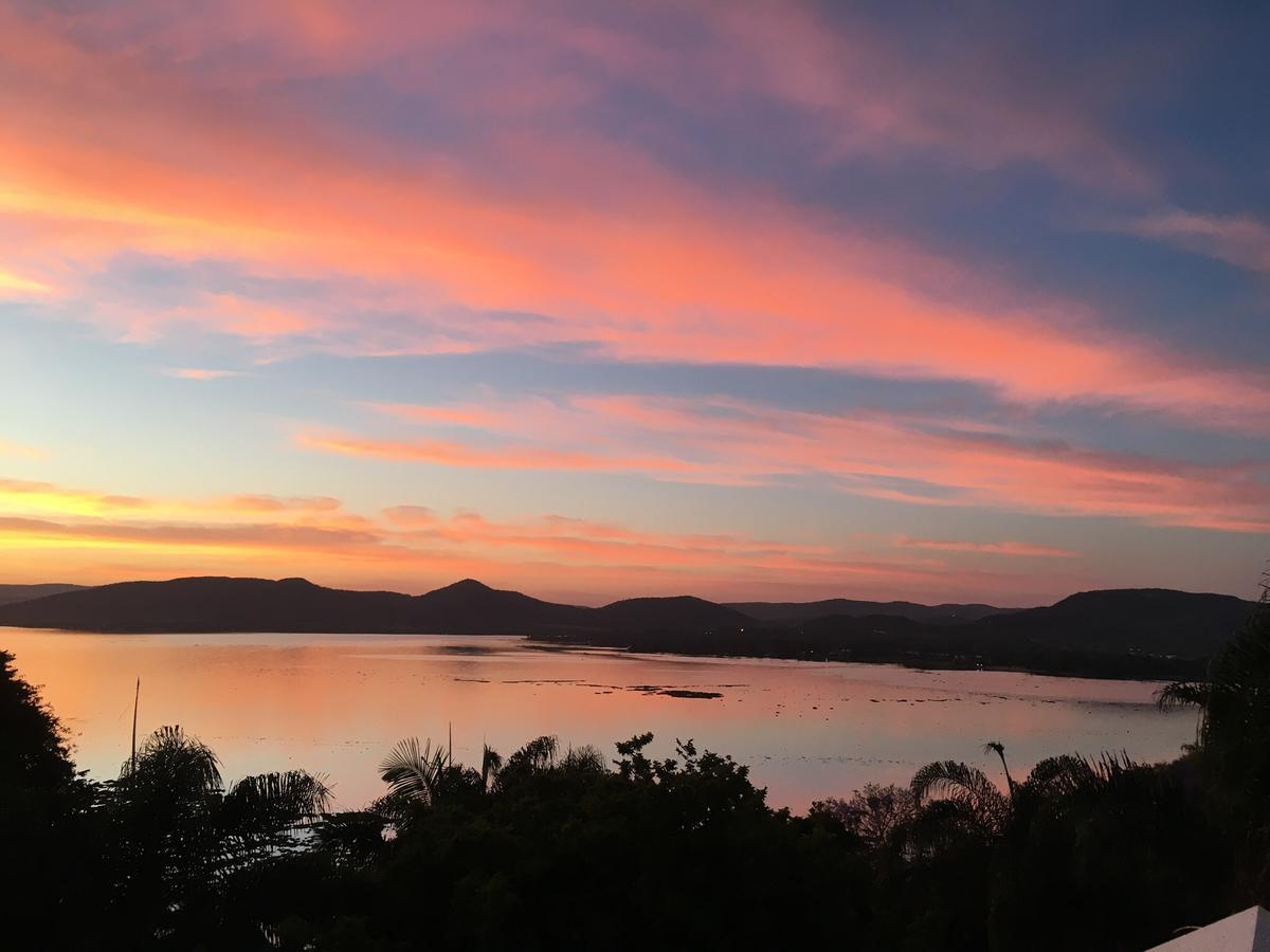 Kosmos Lodge Hartbeespoort Kültér fotó